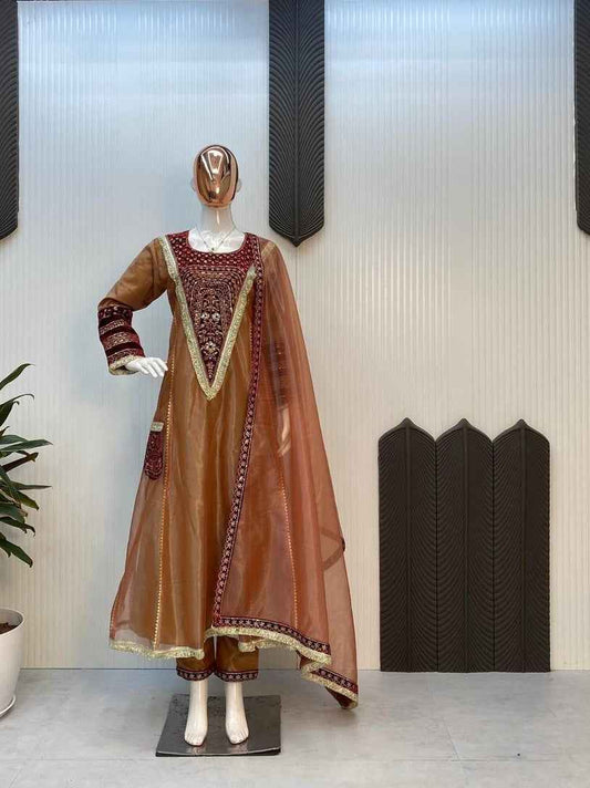 FLAILED KALI SUIT PANT WITH DUPATTA