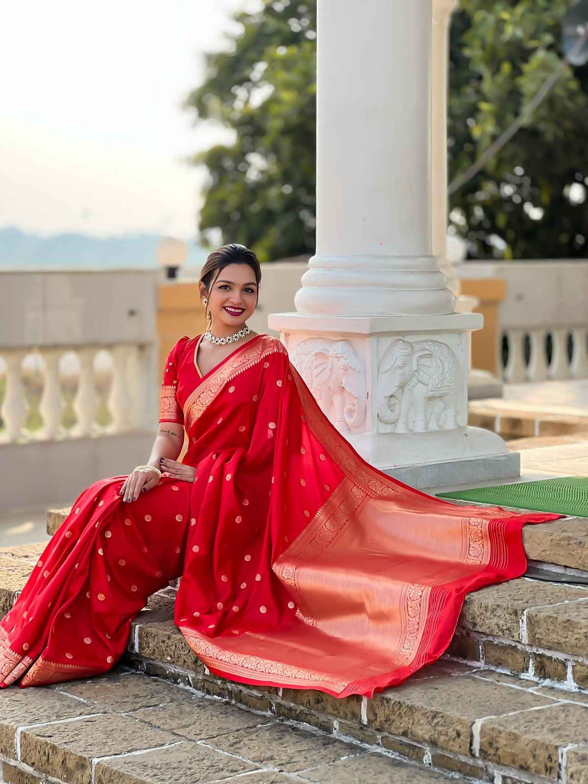 Soft silk saree with Beautiful gold Zari design all over saree and zari weawing Rich pallu with zari weawing border