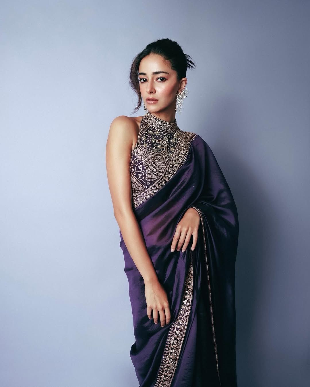 Celeb Glam Collection – Designer Ethnic Wear for a Star-Studded Look | Pehnawaa