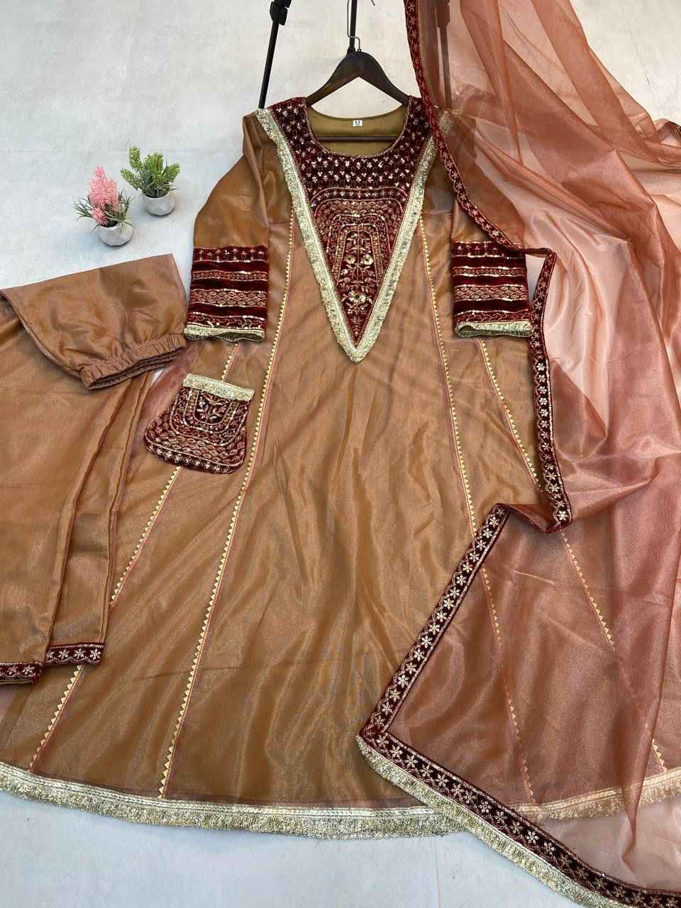 FLAILED KALI SUIT PANT WITH DUPATTA