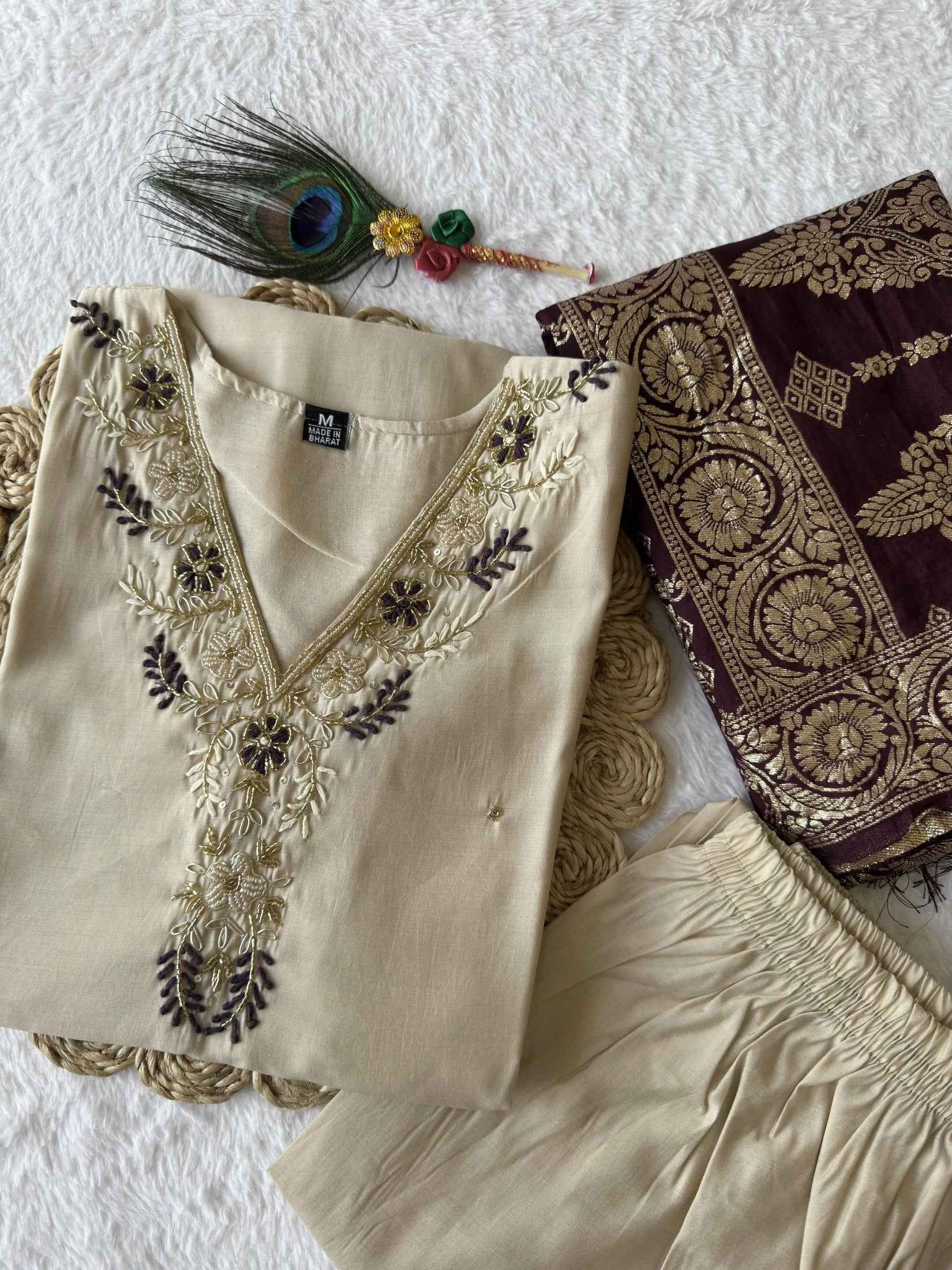Kurti Pent Dupatta Set