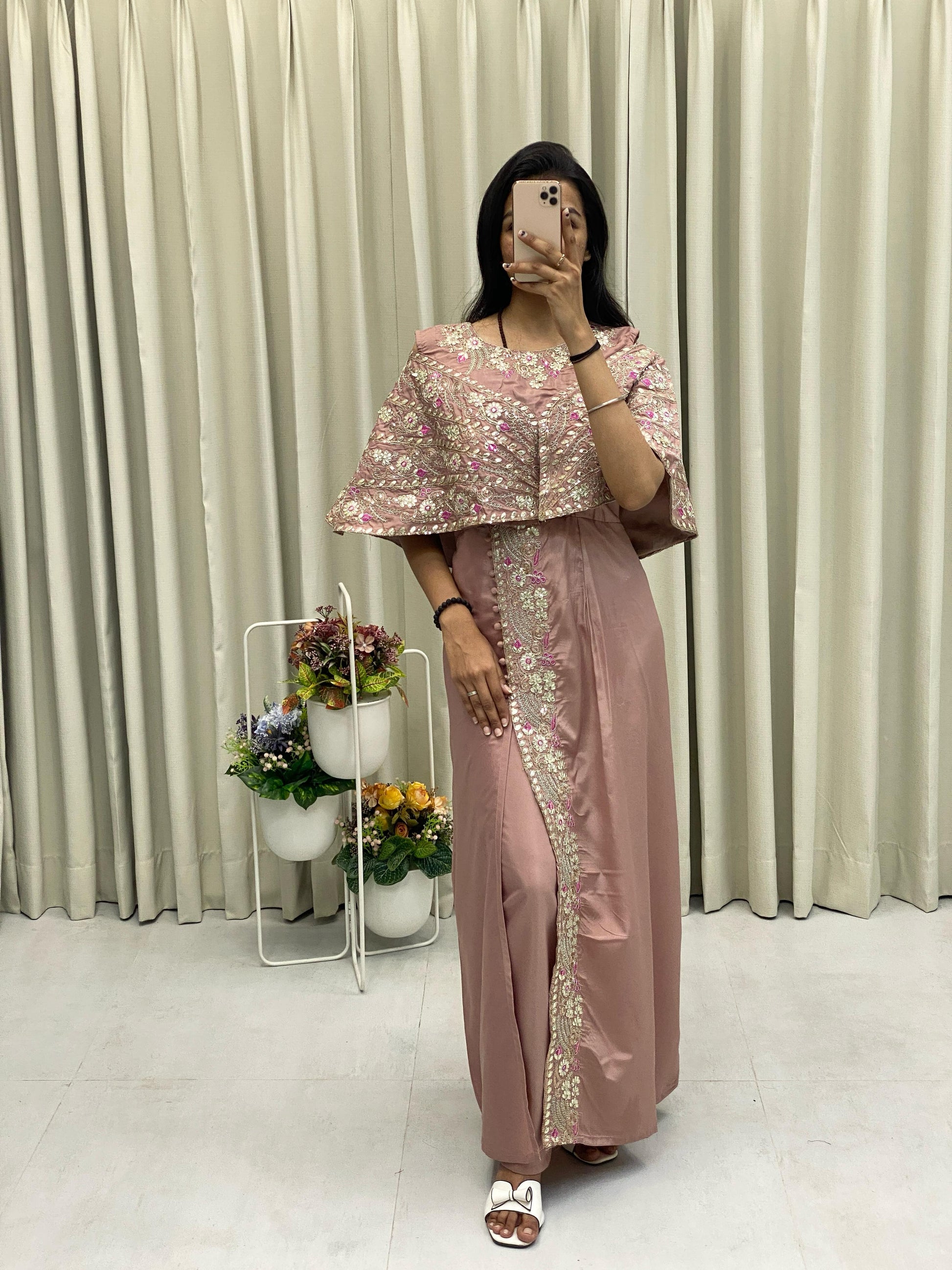 DESIGNER FANCY WESTERN STYLE CORDING SEQUANCE WORK WITH FOIL PAPER WORK GOWN