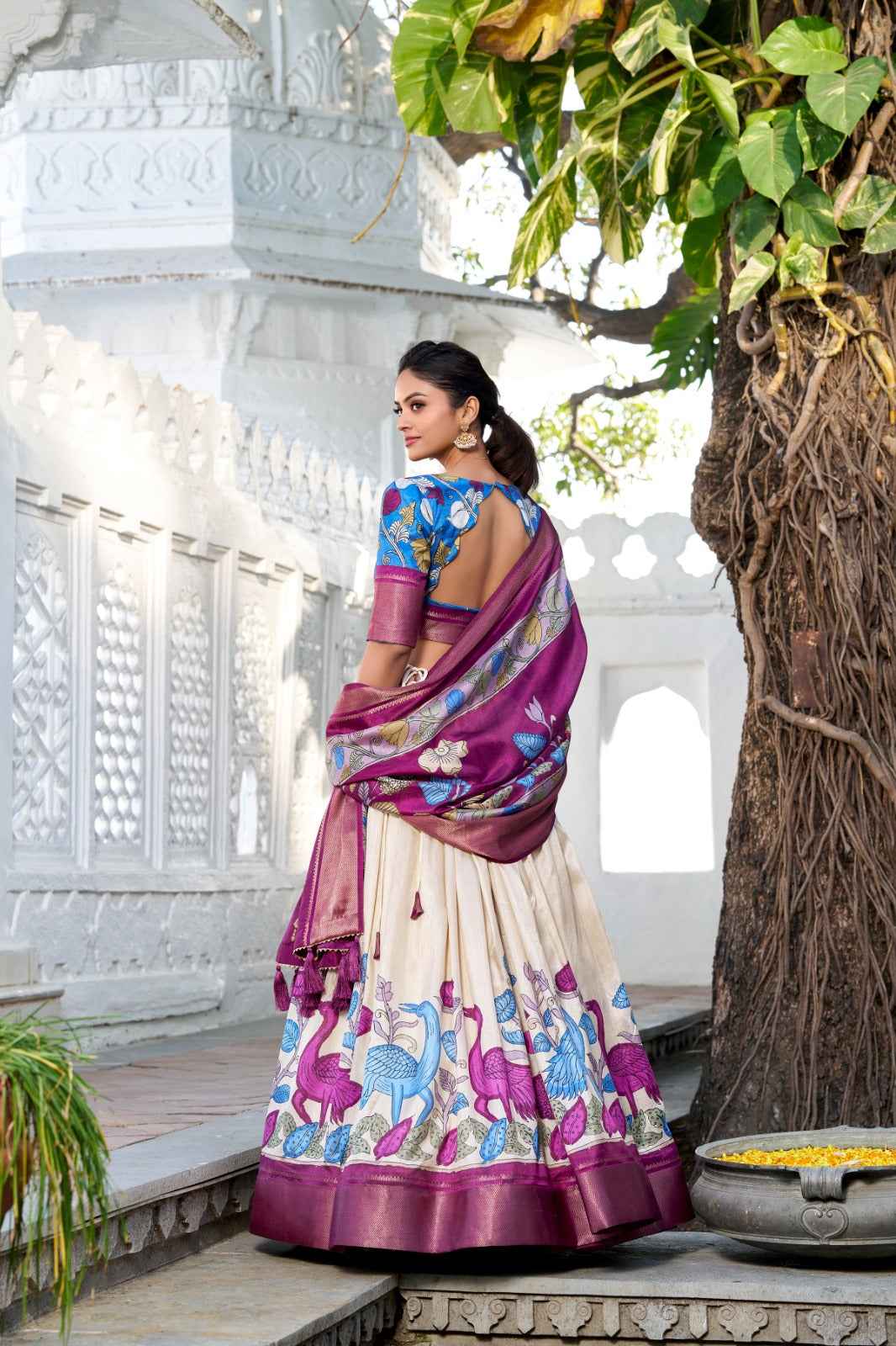 LEHANGA DOLA SILK WITH PRINTED KALAMKARI AND WITH ZARI WEAVING BORDER